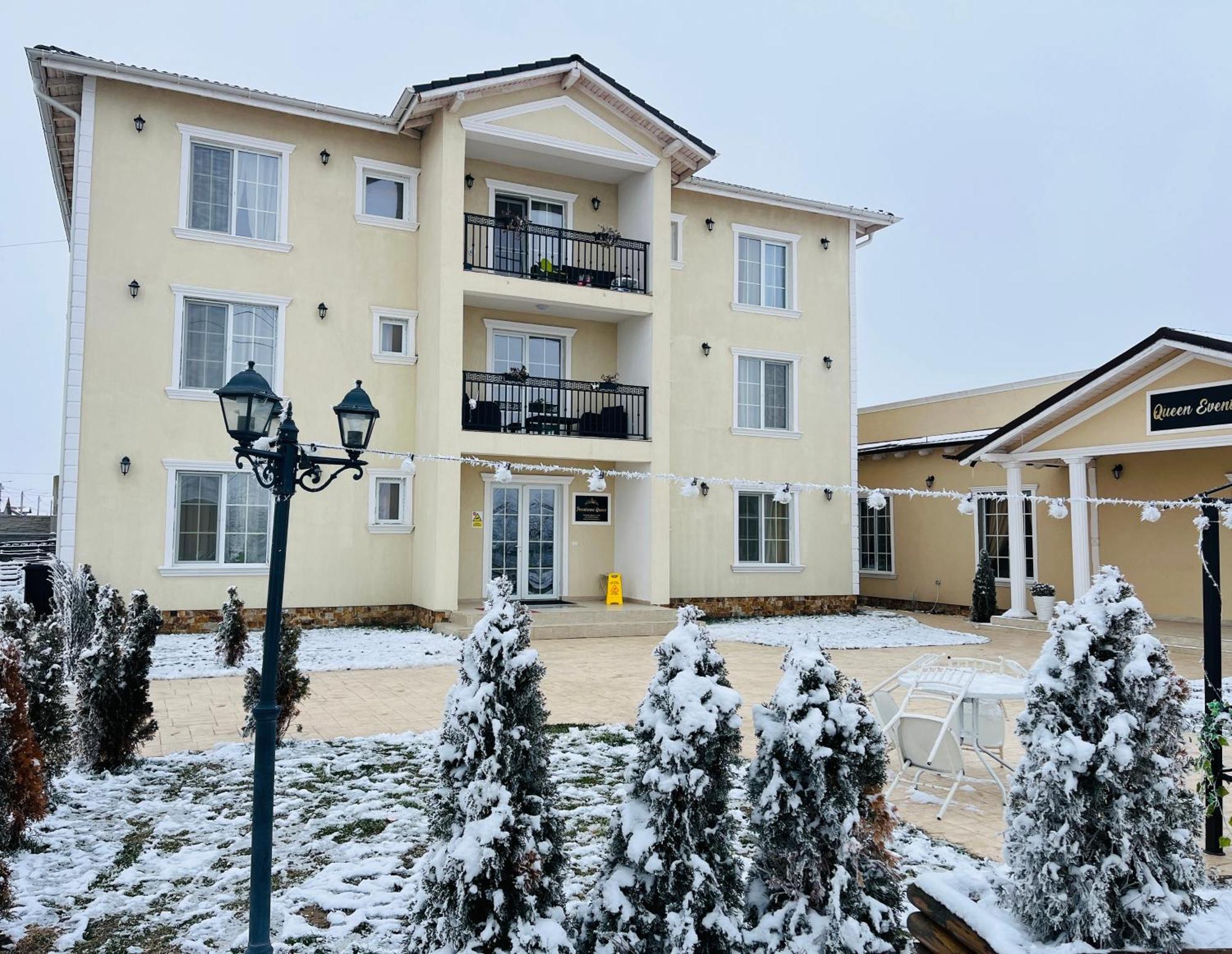 Pensiunea Queen Remetea Mare Exterior foto